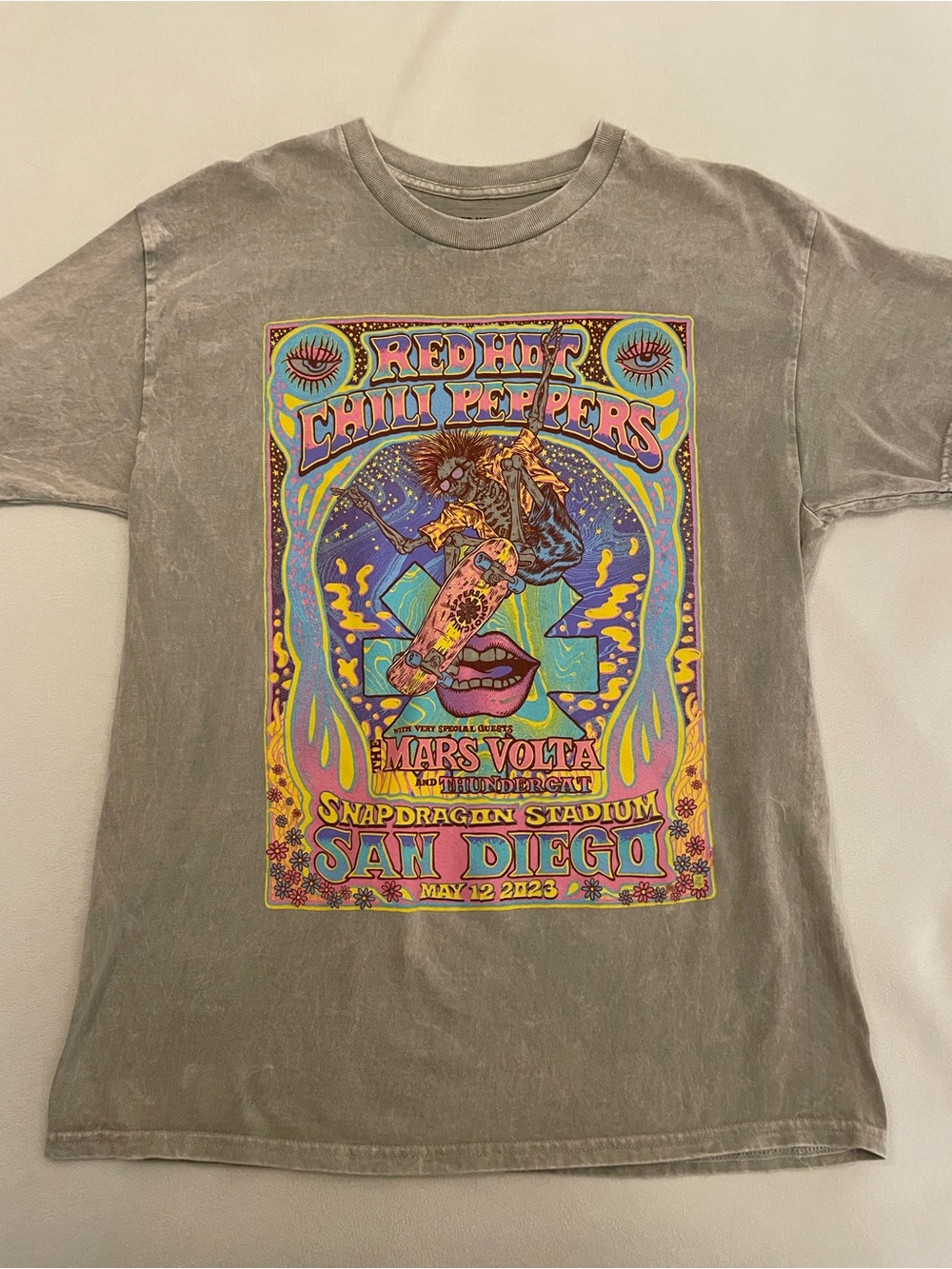 Red Hot Chili Peppers T-shirt Large Faded Gray 2023 San Diego Concert Tour Band